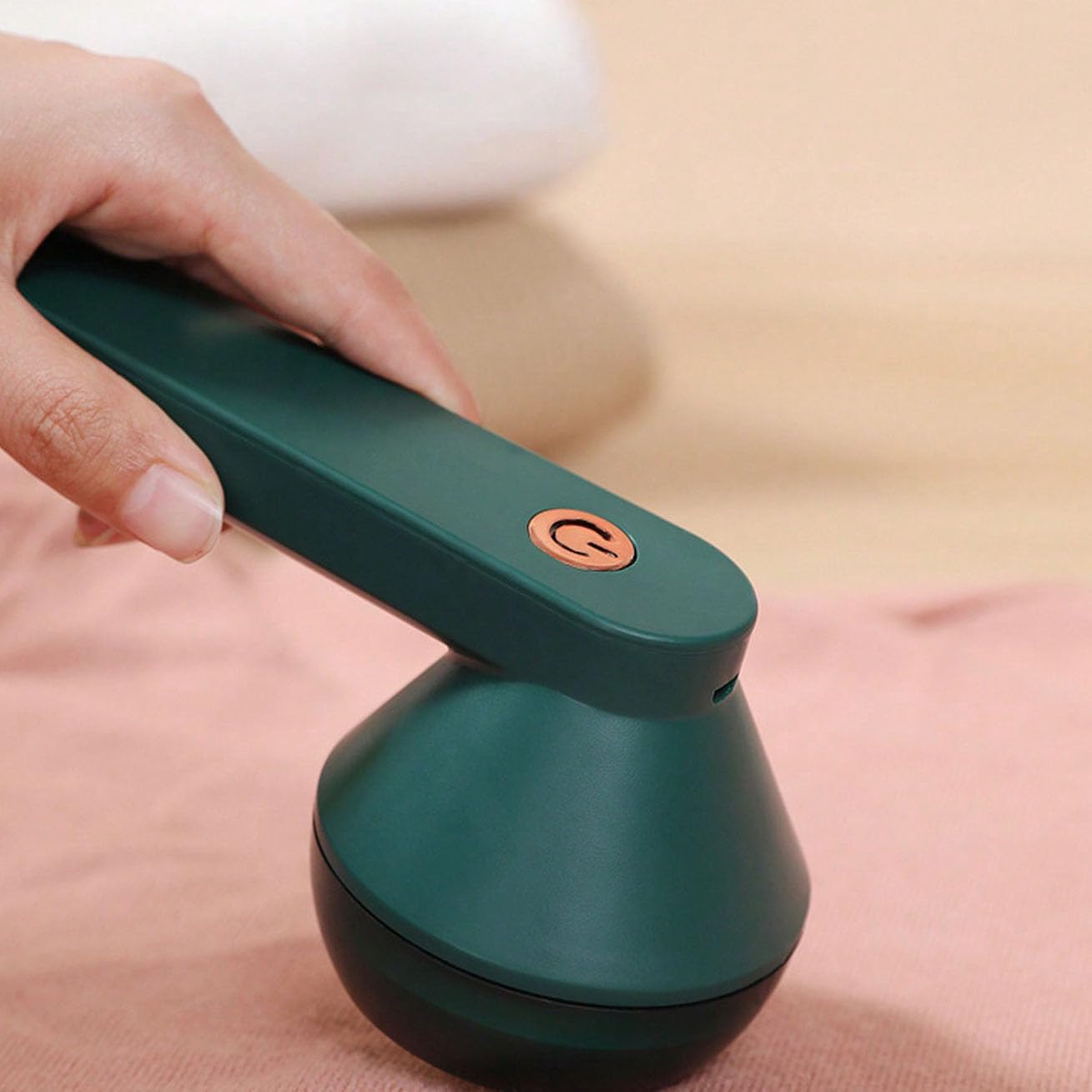 OIPETLUCK Electric Lint Hair Ball Fuzz Remover Fabric Shaver Rechargeable For Clothes
